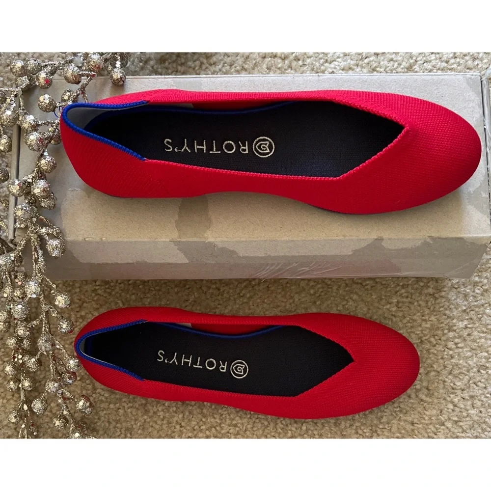 NWT Rothy’s Cherry Solid Round Toe Flat - Picture 2 of 3